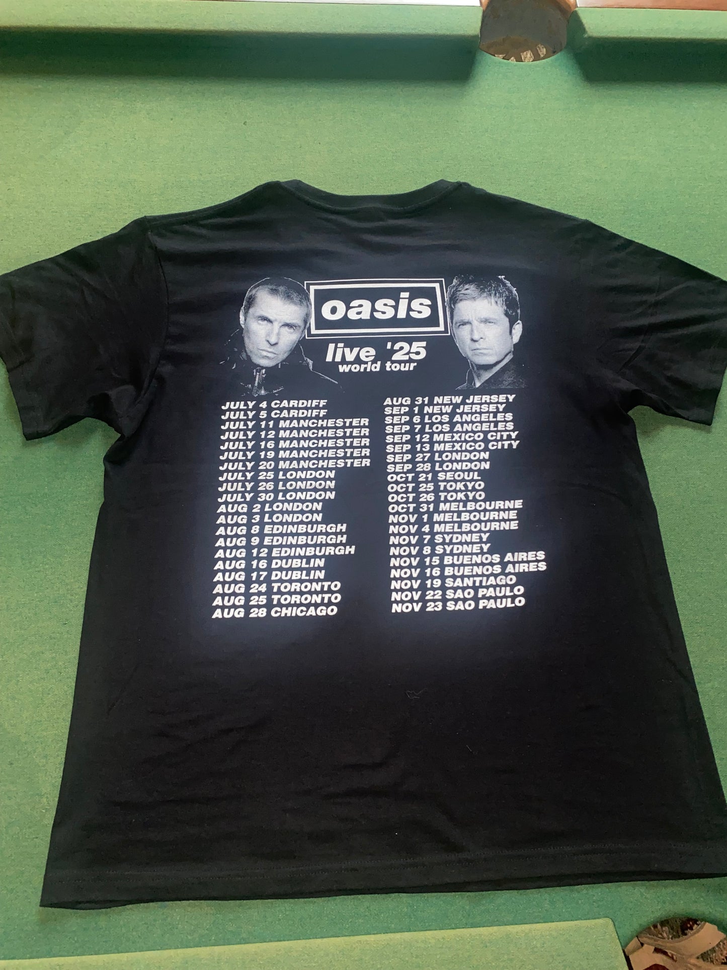 Oasis Unofficial Tour T-Shirt – 25-100% Cotton | Front & Back Print
